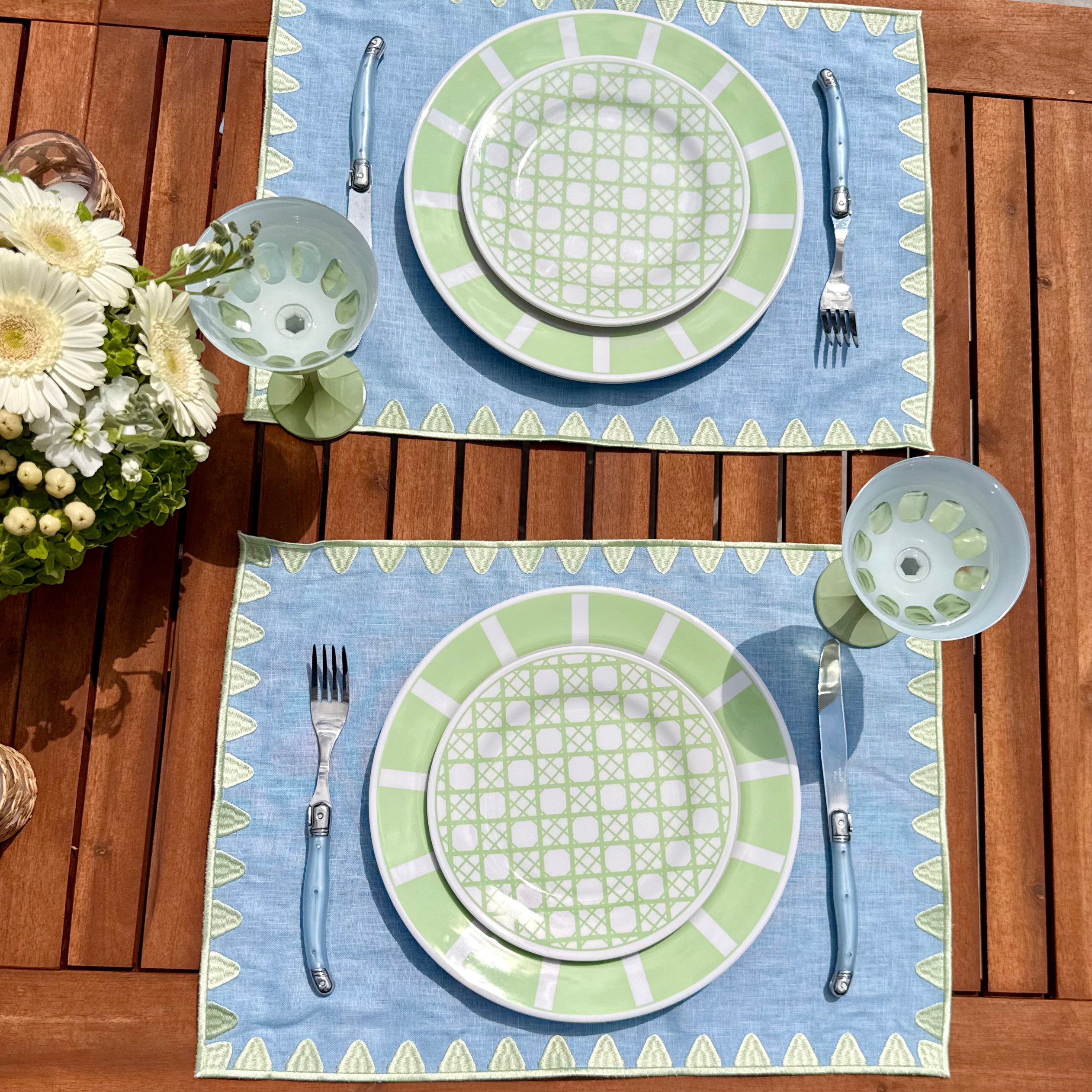 The Palm Court Plate Set